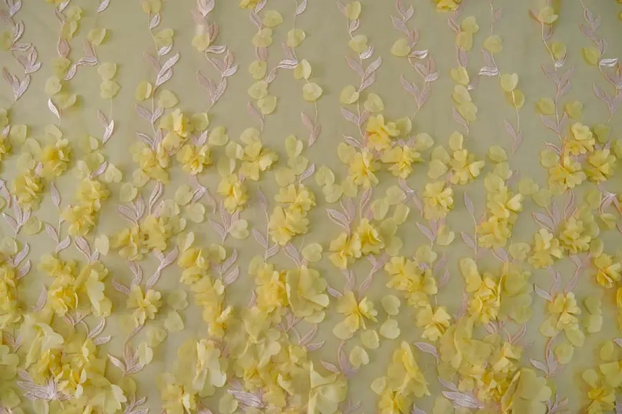 Tela tul verde agua con flor 3D - Tienda de Tejidos Rocio Gálvez